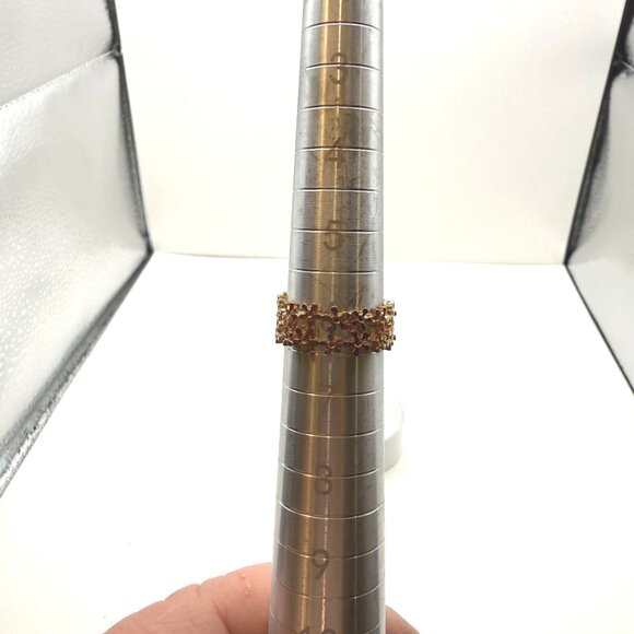 Gold Tone Stacked Band Rings Set Size 5 Geometric & Floral Texture Fashion Jewel - Picture 4 of 6